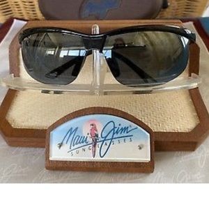 MAUI JIM ‘Sunset’ MJ402-02 Black Gray Lens + Case